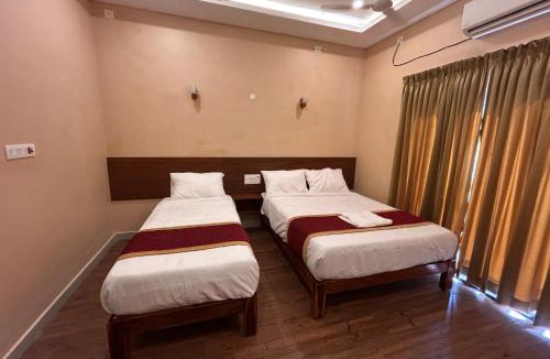 Kuilapalayam Hotel | Thanish grand residency