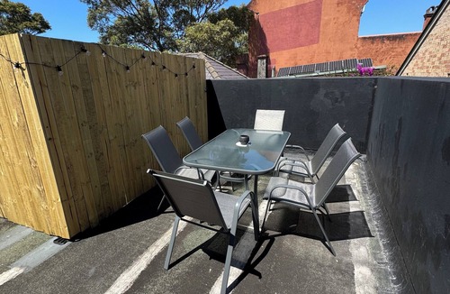 Redfern Hostel | The Bat & Ball Hostel