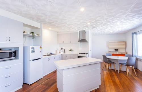 Lancelin Apartment | The Beach Haven
