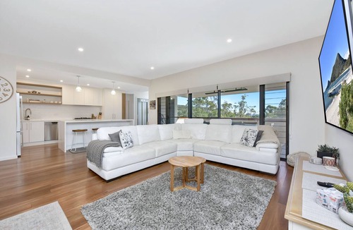 Nelson Bay House | The Bunker - a peaceful pocket of Nelson Bay