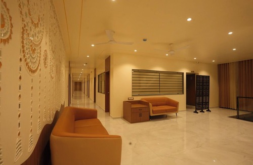 Bhuj Hotel | The Canyon Inn