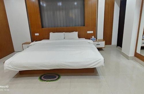 Uttara Hotel | The Castle Inn Hotel & Restaurant Uttara Dhaka