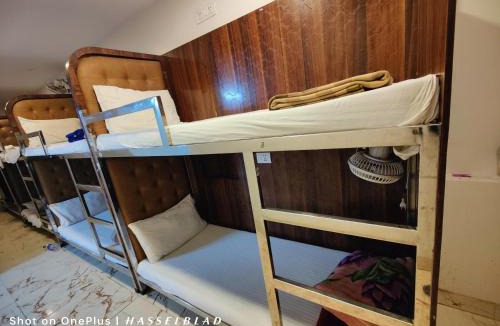 Paharganj Hostel | The Charlie Backpackers