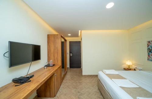 Bengaluru Hotel | The Clock Tower Inn