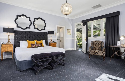 Pokolbin Hotel | The Convent Hunter Valley Hotel