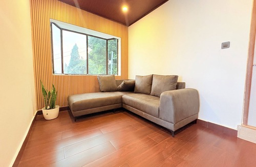 Kurseong Hotel | The Emili Schenkl House Kurseong