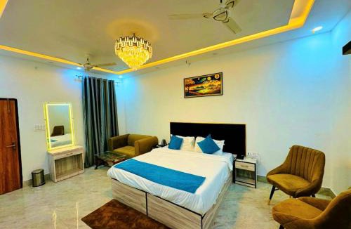 Allahabad Hotel | The Grand Palace