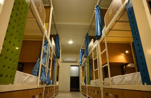 Varanasi Hostel | The Hobohomes