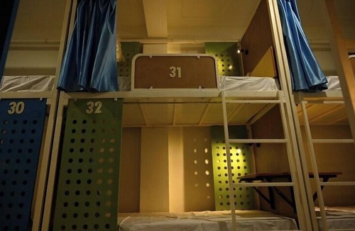Varanasi Hostel | The Hobohomes