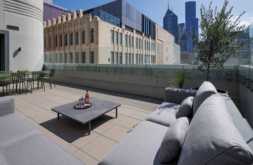 Melbourne Central Business District Hotel | The Howey