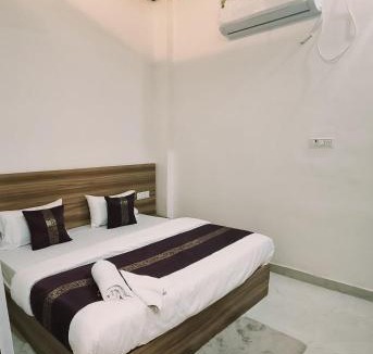 Varanasi Hotel | The Kashi