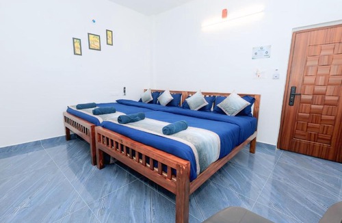 Kuilapalayam House | The Loop - Auroville Main Junction, Family-Friendly Comfort Hotel, 5-Minute Drive to Auroville Beach & ECR Road, High-Speed WiFi & Free Parking