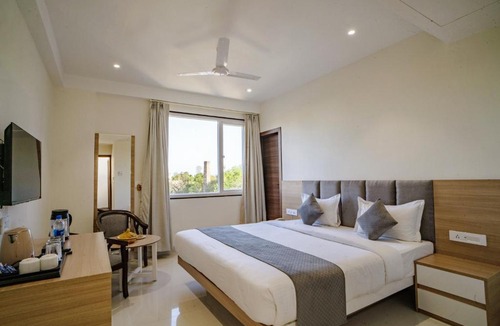 Udaipur City Centre Hotel | THE MANGAL VIEW RESIDENCY - A Luxury Boutique Business Hotel