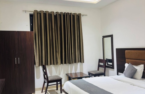 Pushkar Hotel | the muskmelon hotel and resort