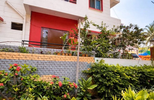 Vijayanagar Apartment | The Mysuru Pad - Peaceful 2BHK AC Apartment