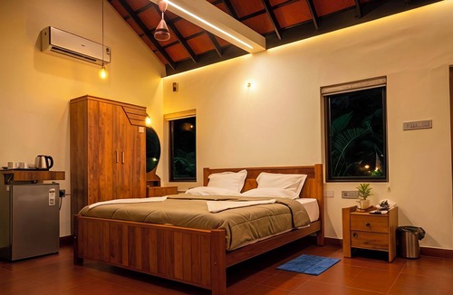 Quilon Hotel | The Paro Homestay