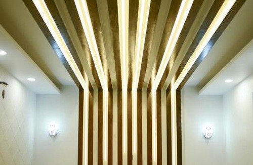 Bhopal Resort | The prandium lux restro pooldeck room