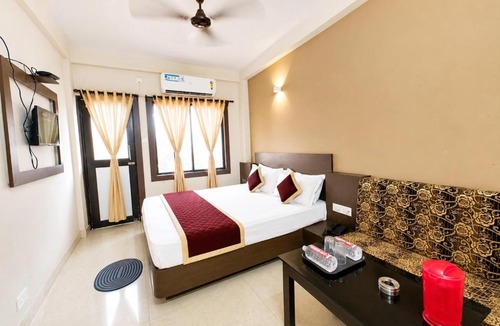 Puri Hotel | The Premium Beachside Hotel U&K Stay Near Sea Beach Puri with Comfortable AC Rooms, Modern Amenities & Family-Friendly Hospitality