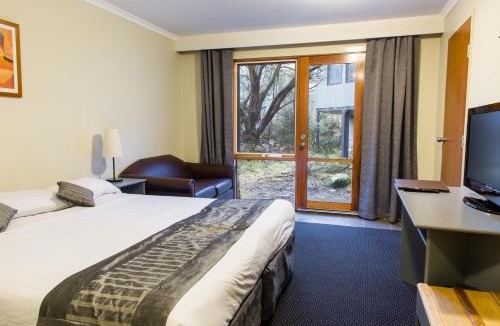 Thredbo Hotel | The River Inn Thredbo