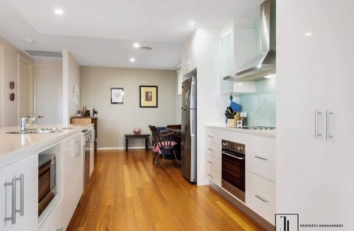 Long Beach Apartment | The Sandcastle: Steps to the Beach