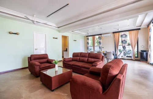Pondicherry Beach Hotel | The Serene Shores - Luxury Private Villa