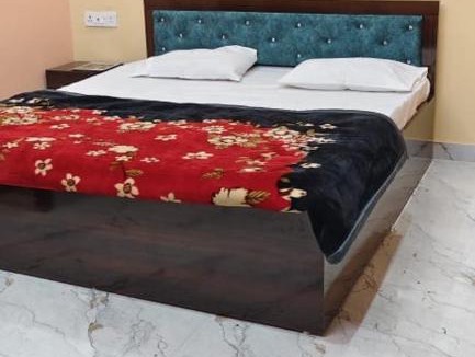 Haraiya House | The shivalay inn