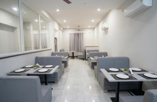 Sawai Madhopur Hotel | The Stripes Ranthambore