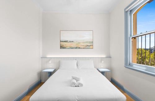 Redfern Hotel | The Surrey 5