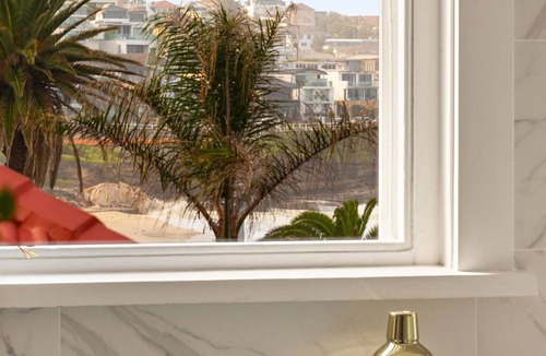 Bronte Apartment | The Tide | Coastal Escape on the Bronte to Bondi Walk