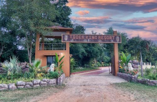 Tekadi Mandavzari Resort | Tiger King Resort