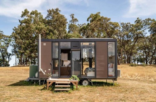 Bunding House | Tiny Divine Farm Stay by Tiny Away