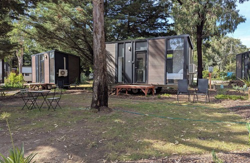 Dadswells Bridge House | Tiny House 17 at Grampians Edge by Tiny Away