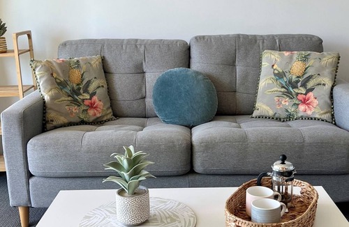 Mooloolaba Apartment | Top Floor Beachside Apartment in the Heart of Mooloolaba!