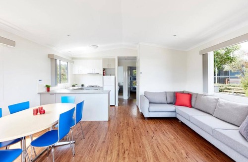 Torquay Cabin | Torquay Foreshore Caravan Park