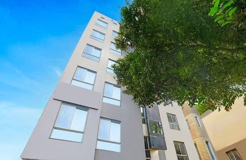 Dhanbad House | Townhouse Oak City Centre Dhanbad
