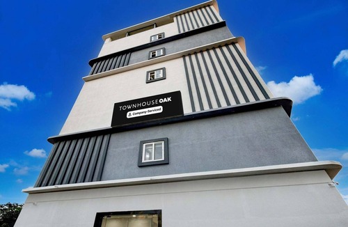 Hyderabad House | Townhouse Oak L B Nagar Metro Station