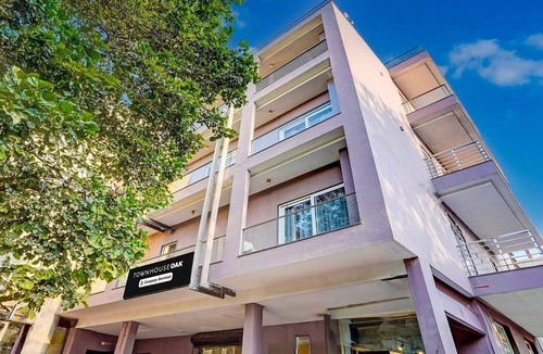 Pitampura House | Townhouse Oak Pitampura West Enclave