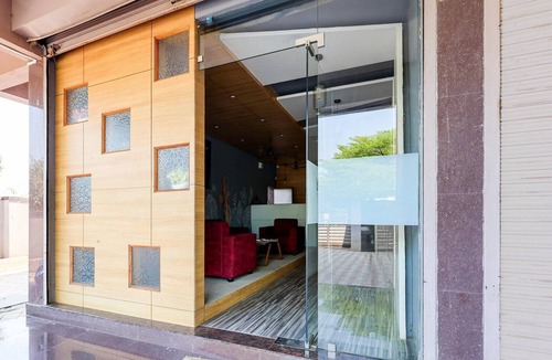 Satara House | Townhouse OAK Saspade Road Satara