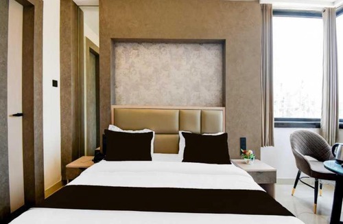 Allahabad Hotel | Townhouse Prayagraj New Cantt Formerly White Colony