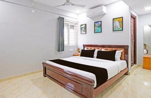 SR Nagar Hotel | Townhouse QUALIA ELITE S R NAGAR