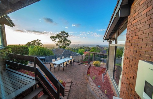 Glen Osmond House | Tranquil Escape: The Gerald House Near the City