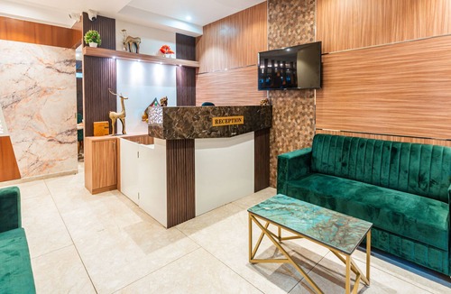 Pune Hotel | Treebo Lemon Wood Suites