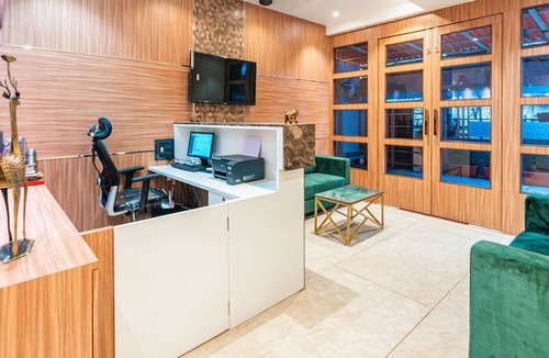 Pune Hotel | Treebo Lemon Wood Suites