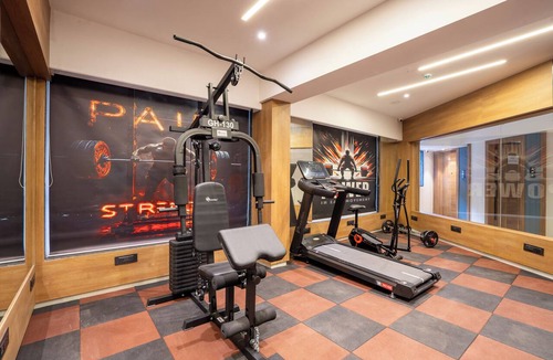 Badlapur Hotel | Treebo Premium Merrit Badlapur