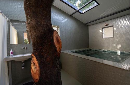 Anjaneri Apartment | Treehouse Cozy Nature Retreat - by Vivasa Villas