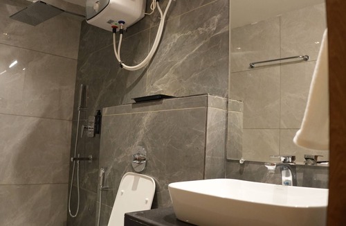 Dhanbad Hotel | Trevon Twin Tree Inn