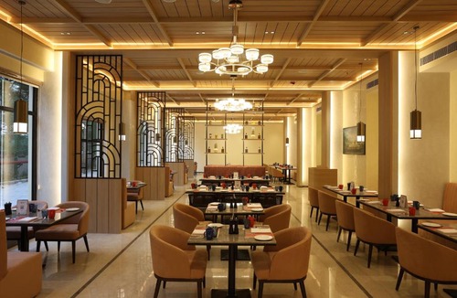 Karappakam Hotel | Triumph Regency