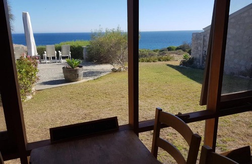 Emu Bay Villa | tu Emuz Stone Beachfront Villa, Emu Bay, Kangaroo Is