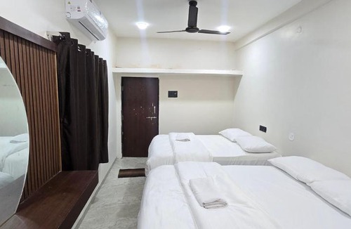 Tuljapur Hotel | Tuljapur Bhaktaniwas