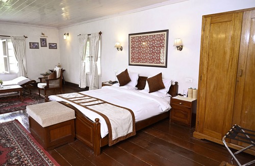 Darjeeling Resort | Tumsong Tea Retreat